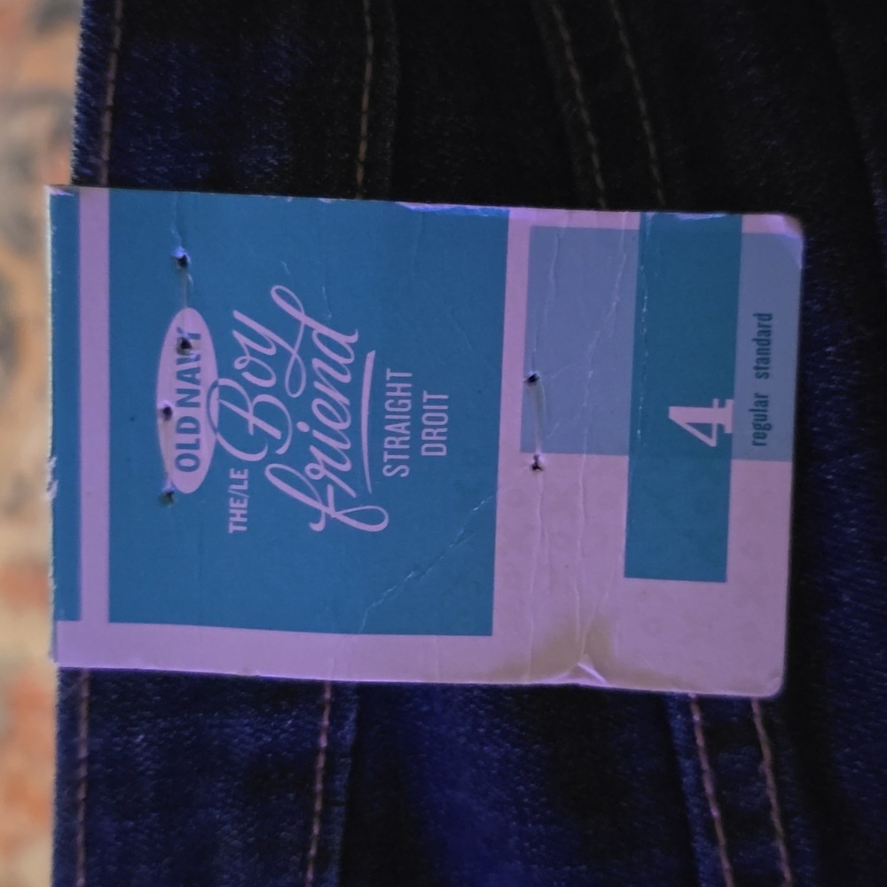 Old Navy Boyfriend size 4 jeans